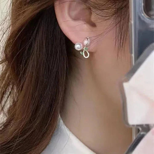 Bloom Breeze Earring