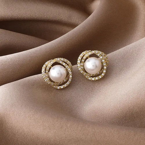 Pearlfect Drop Earrings